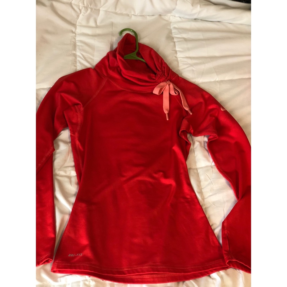 Nike Cowl neck Long Sleeve Fitted With tie